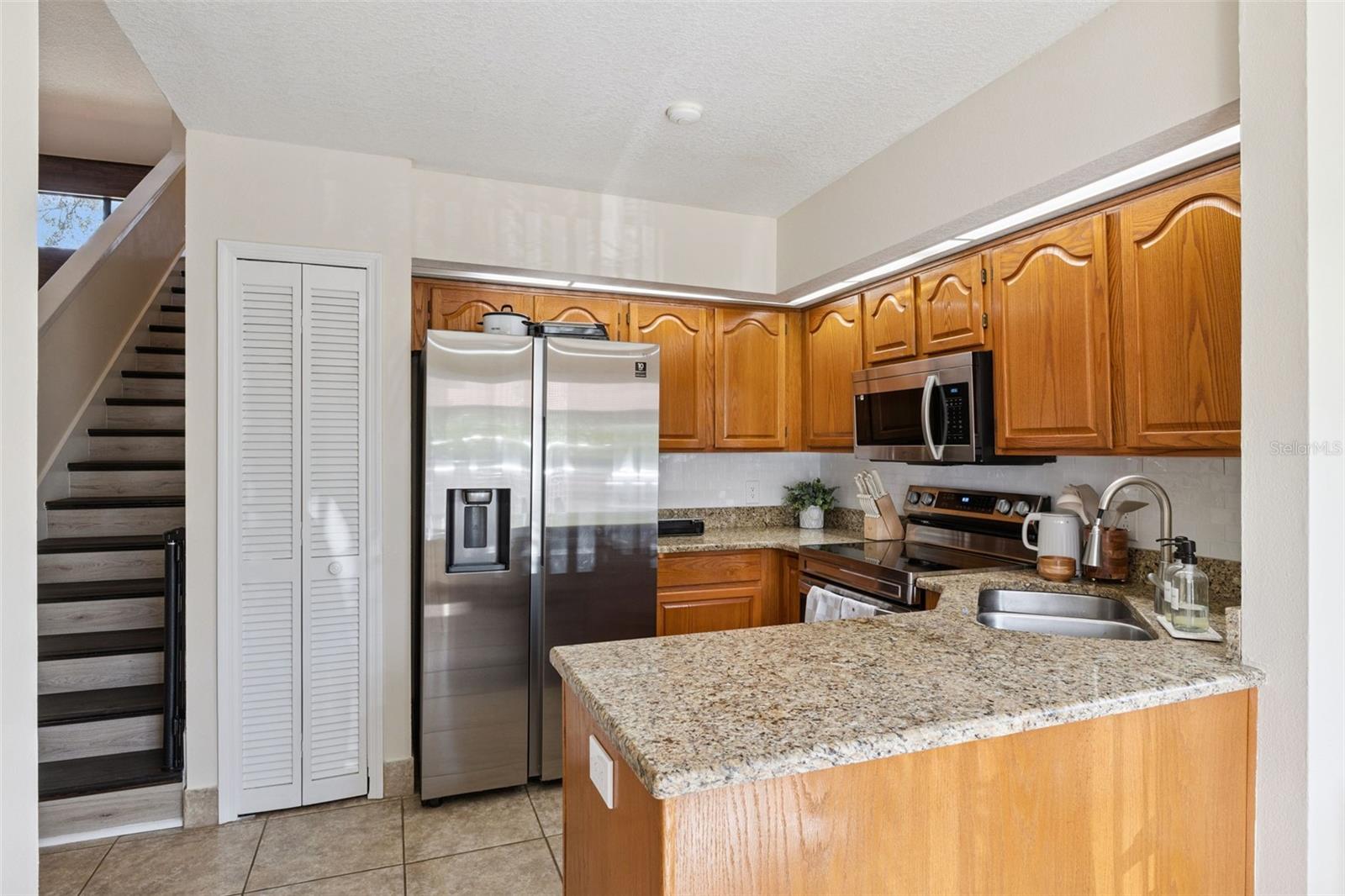3344 Gray Fox Cv #4 Property Photo 12
