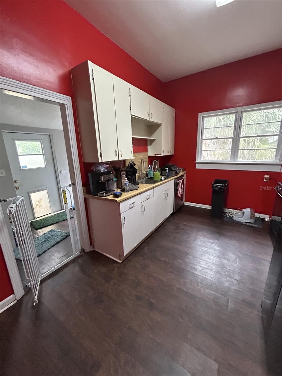 103 E Ward Ave Property Photo 16