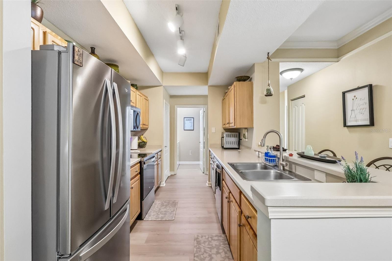 12016 Villanova Dr #102 Property Photo 9