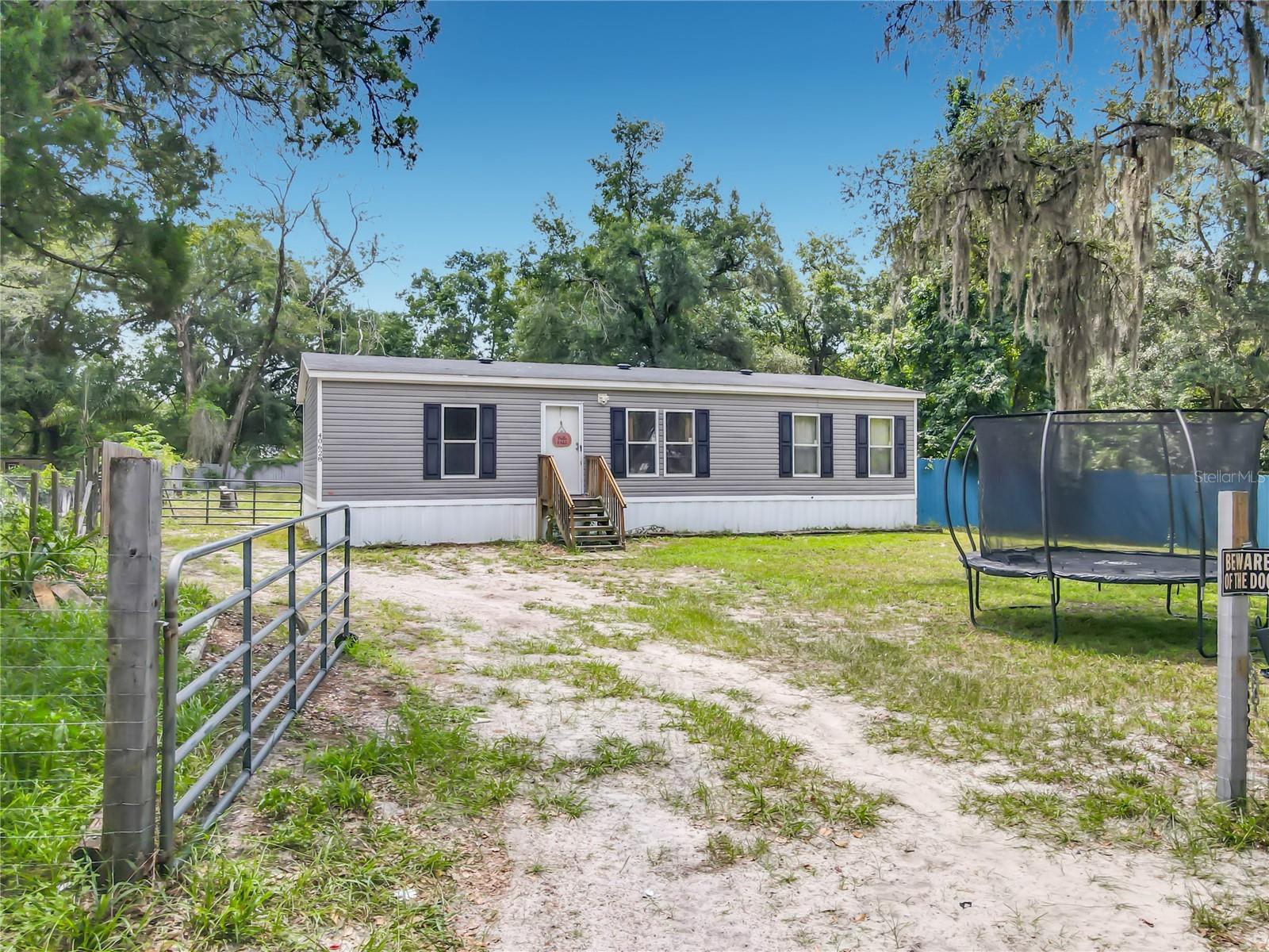 40628 PALM DR Property Photo 1