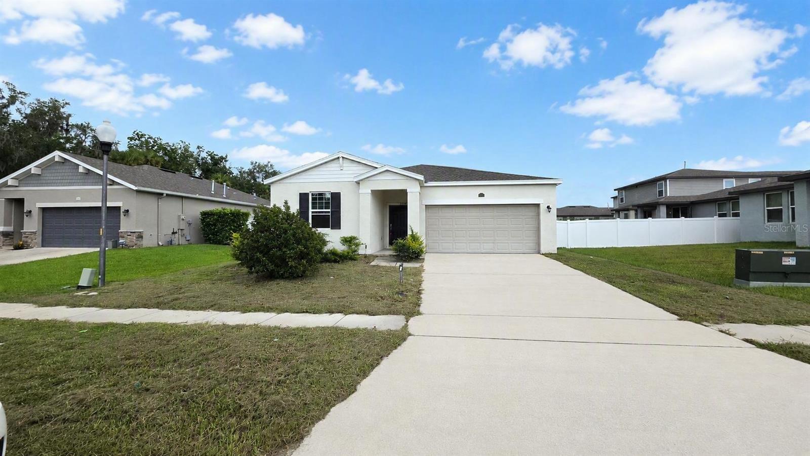 29994 Anahid Dr Property Photo 1