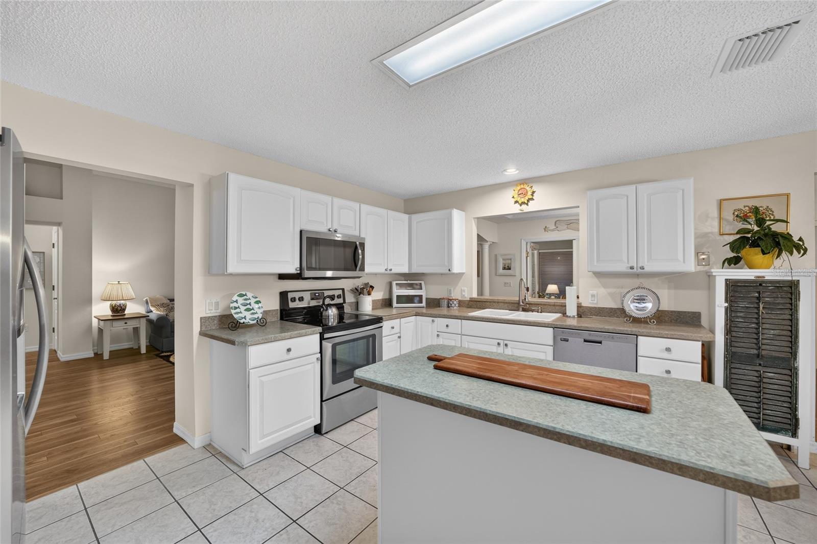 1302 Jimenez Ct Property Photo 13