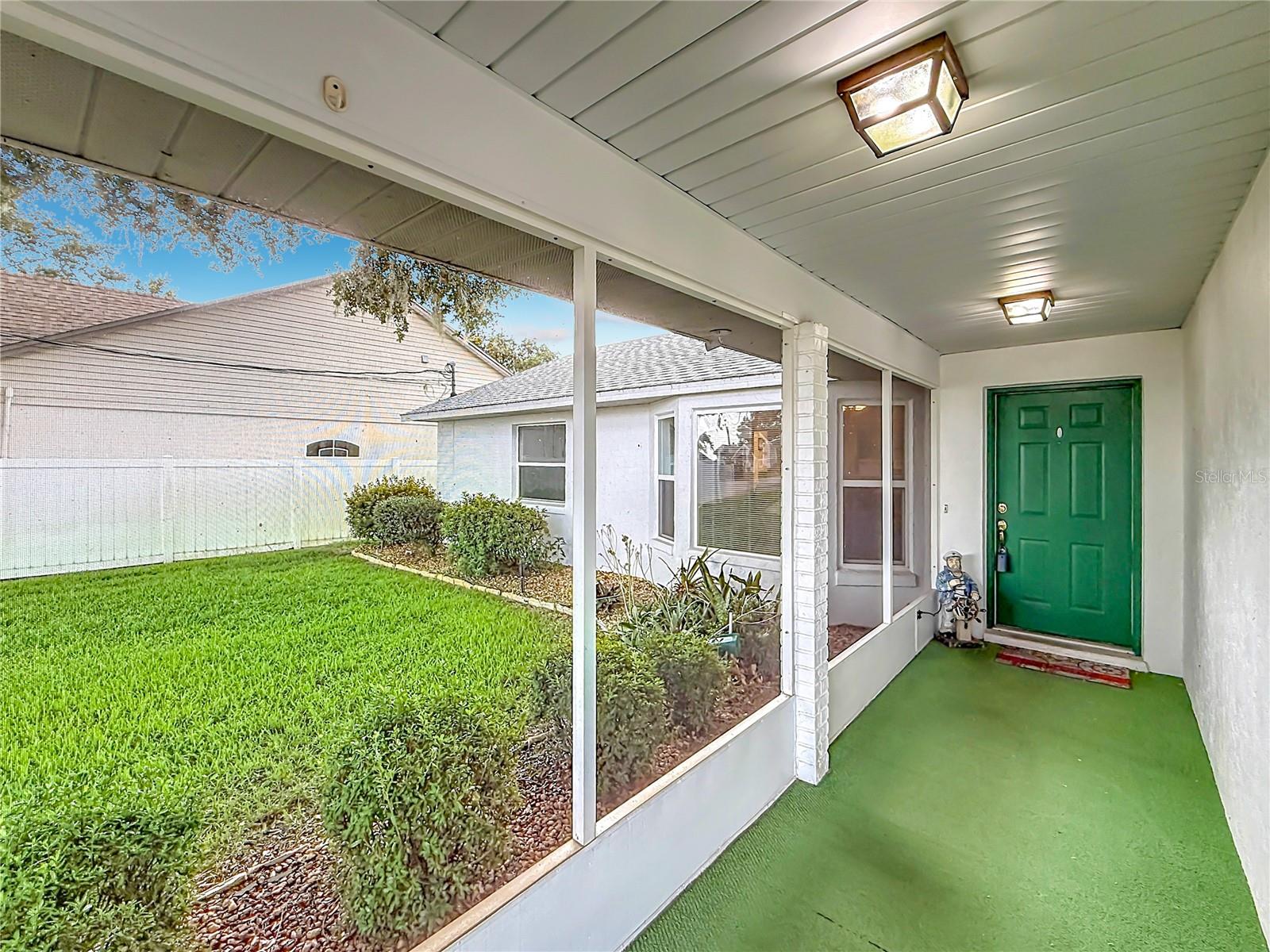 33909 Linda Ln Property Photo 11