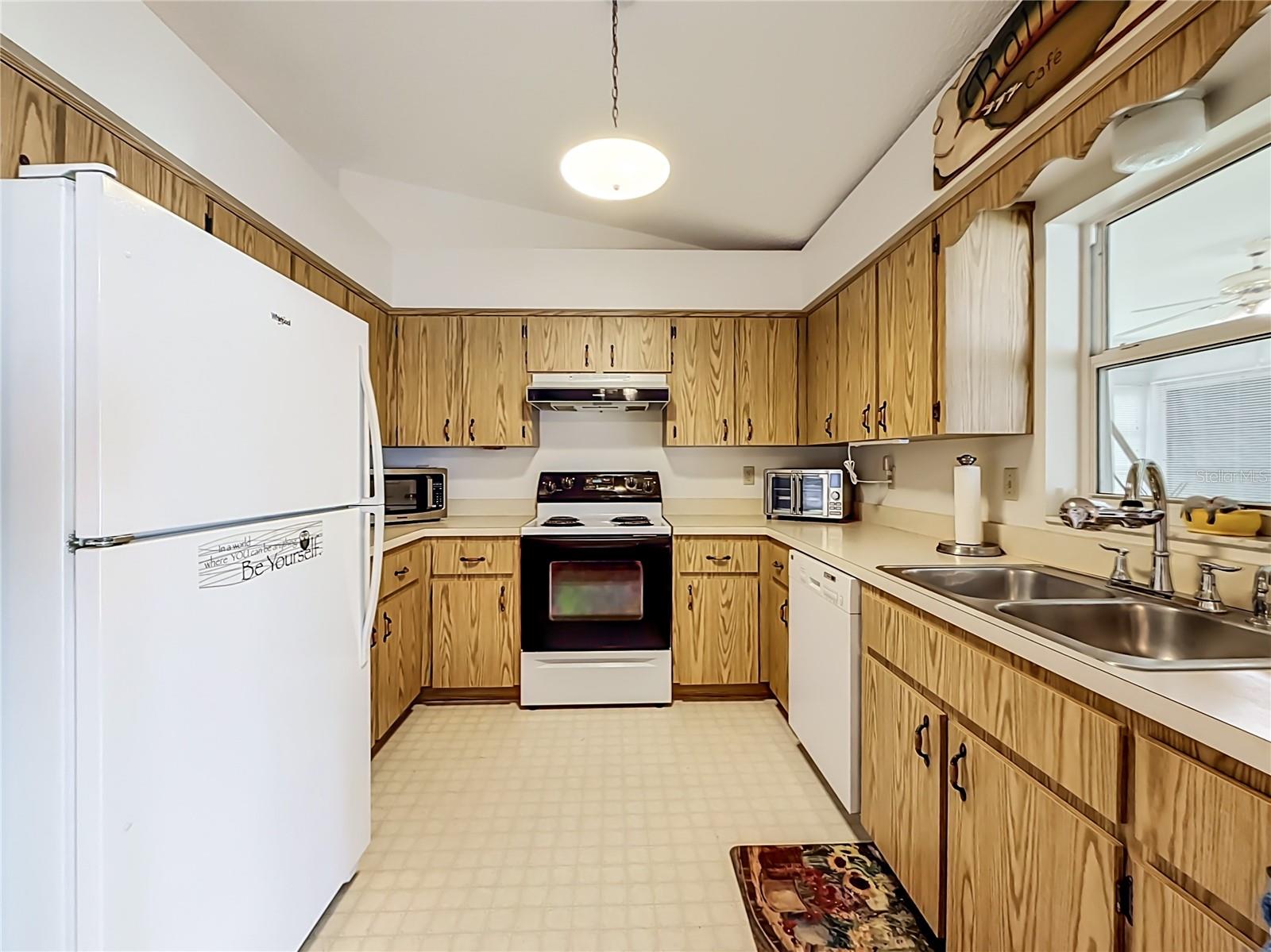 33909 Linda Ln Property Photo 23