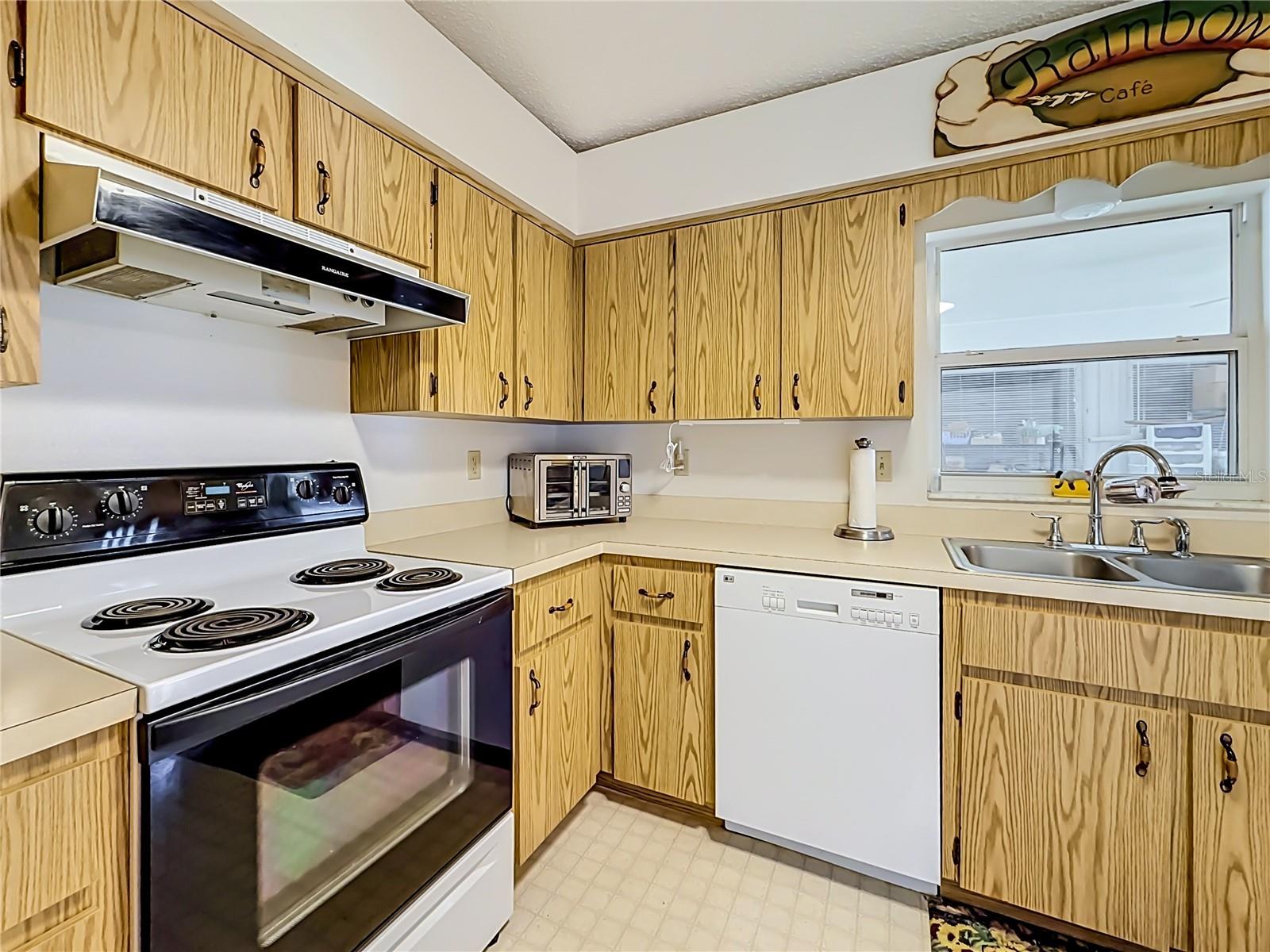 33909 Linda Ln Property Photo 26