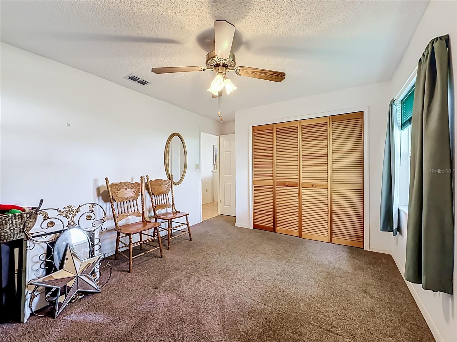 33909 Linda Ln Property Photo 33