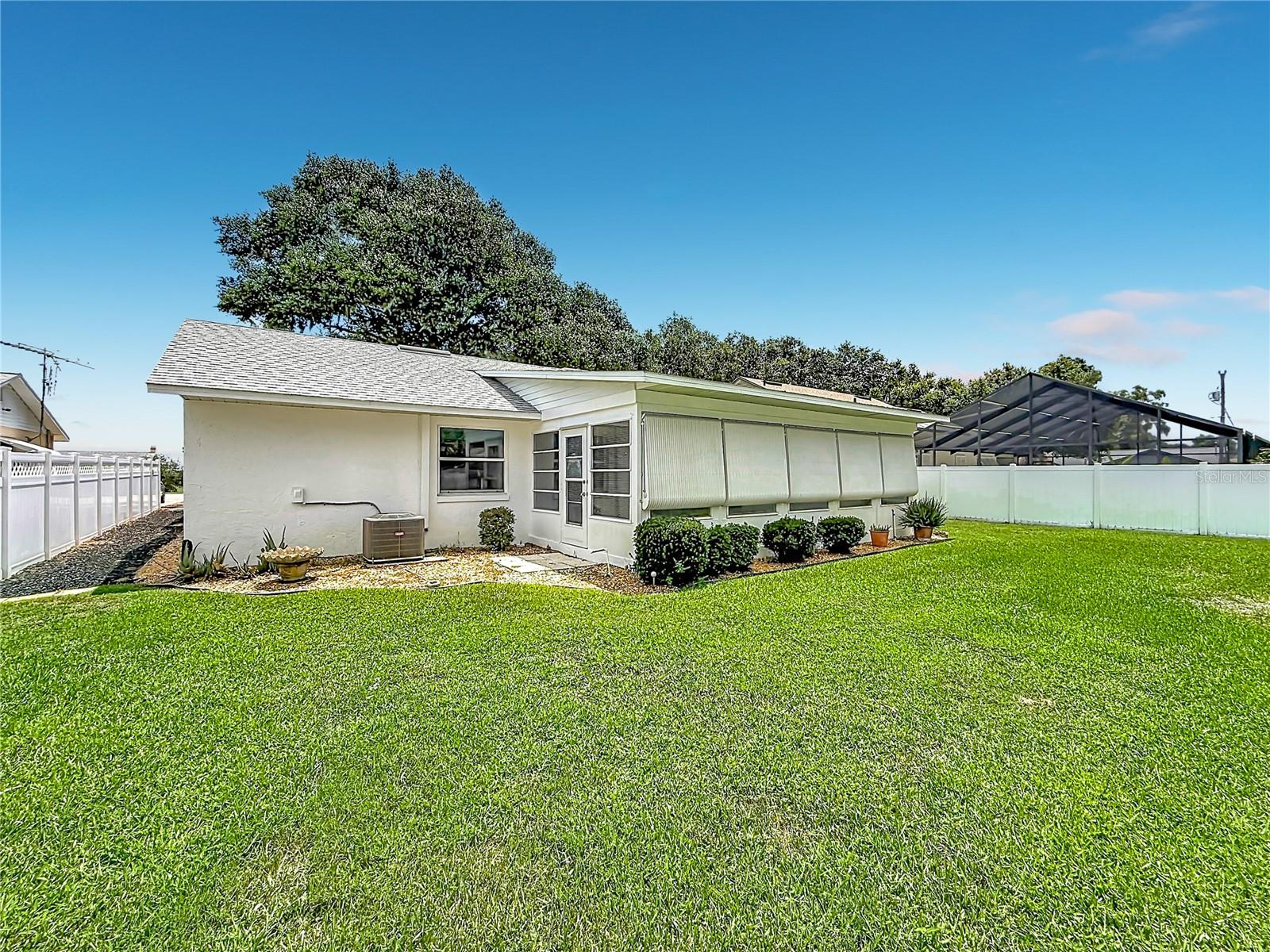 33909 Linda Ln Property Photo 54
