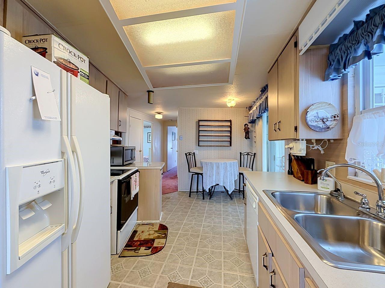 176 Sunset Dr Property Photo 19