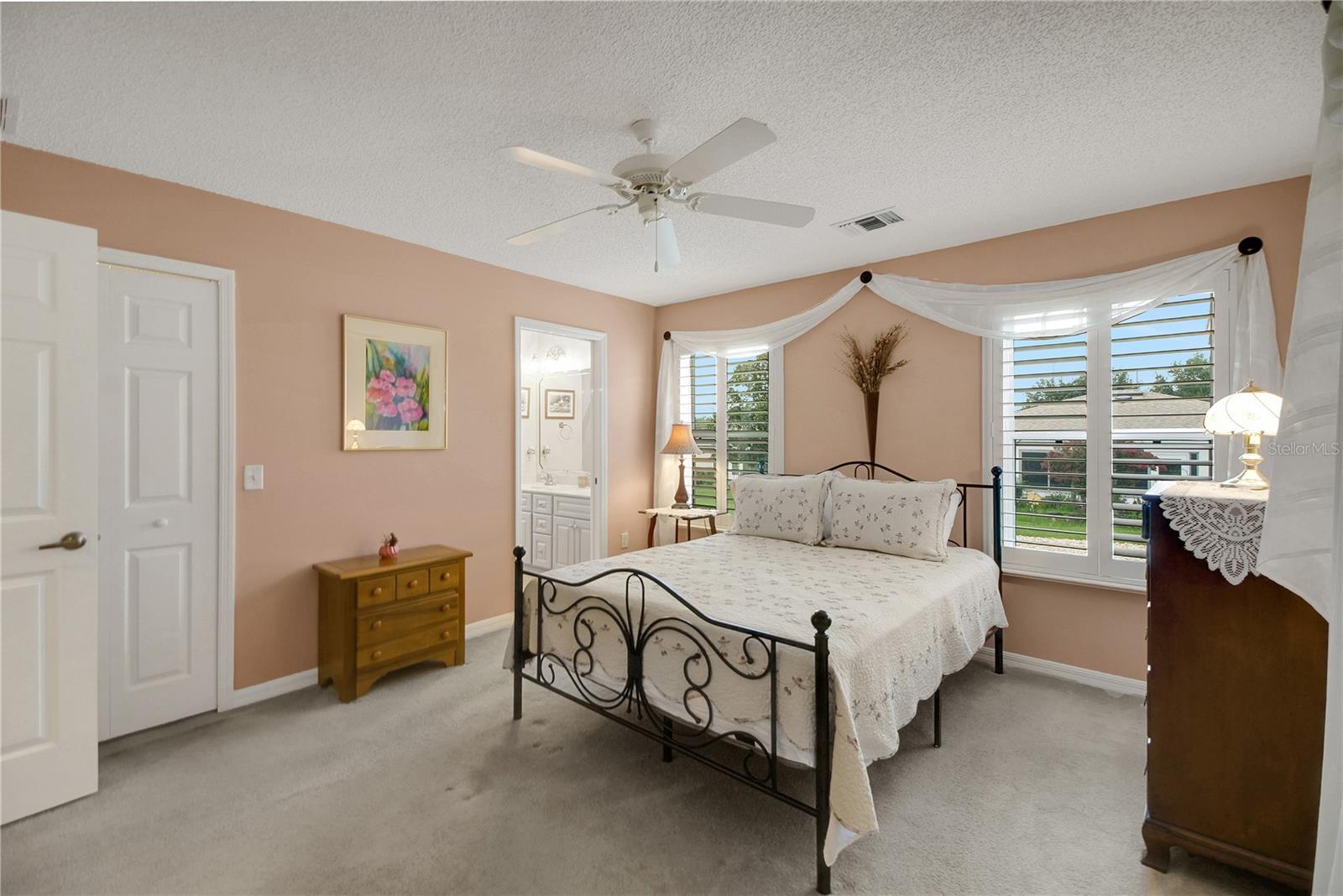 909 Eagles Lndg Property Photo 11