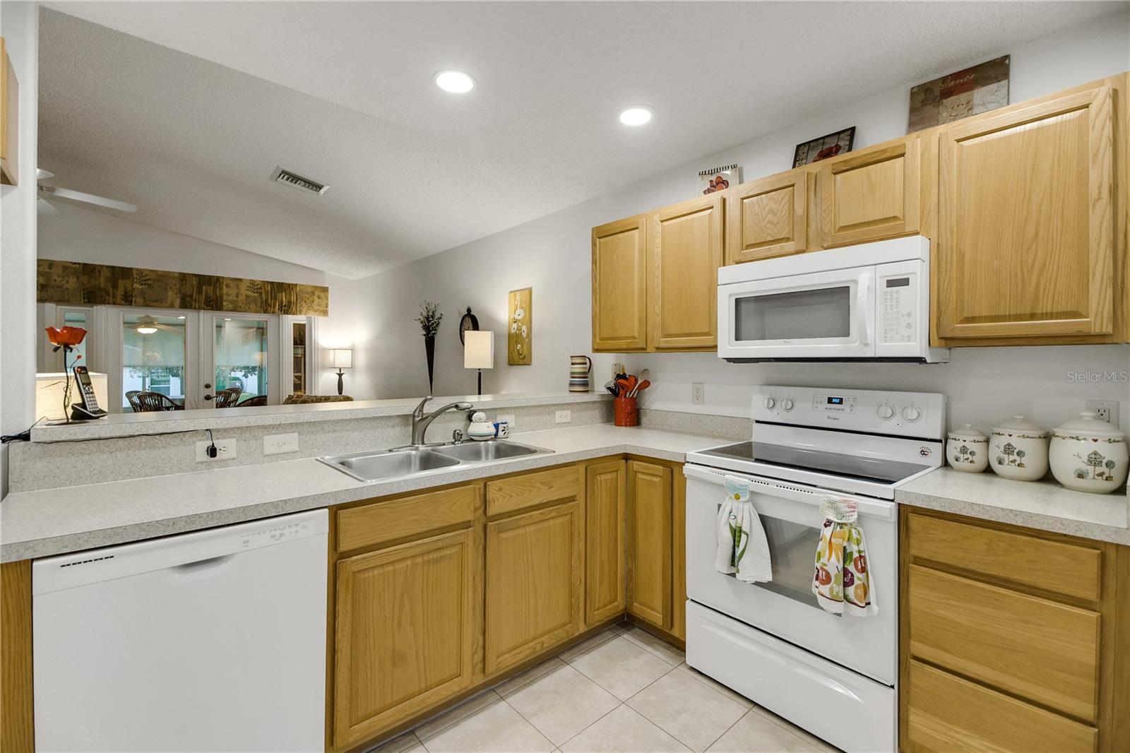 909 Eagles Lndg Property Photo 25