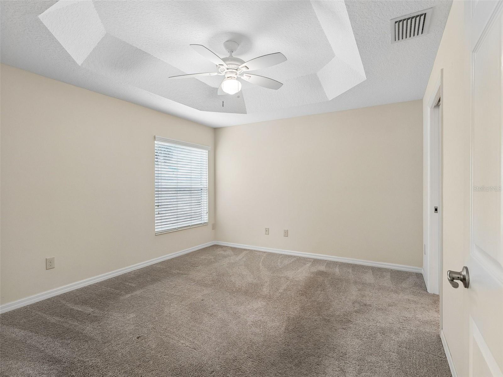 2877 Feustel Ave Property Photo 20