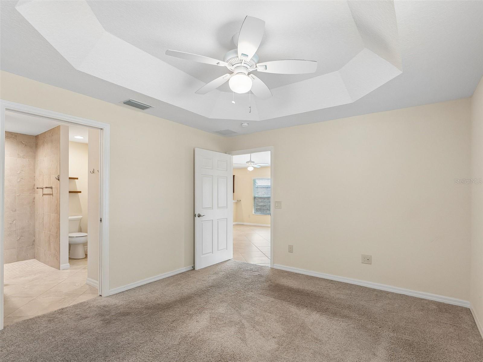 2877 Feustel Ave Property Photo 22