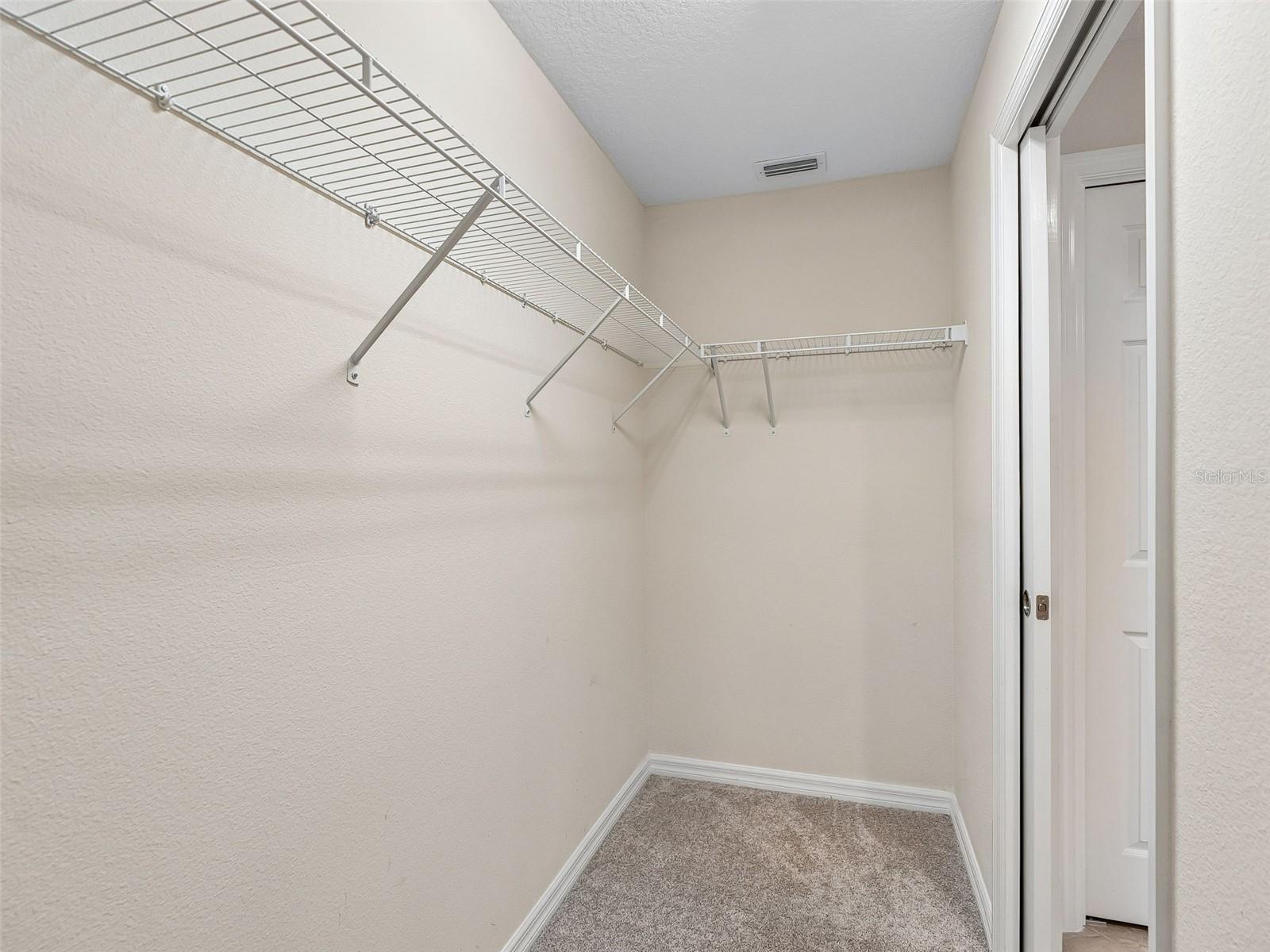 2877 Feustel Ave Property Photo 25