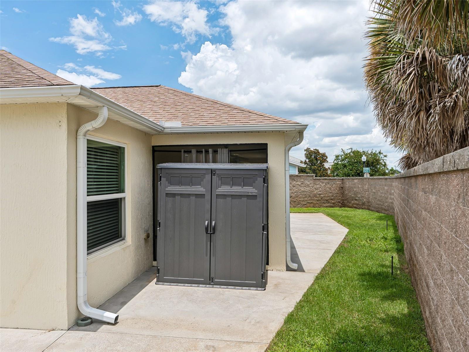 2877 Feustel Ave Property Photo 38