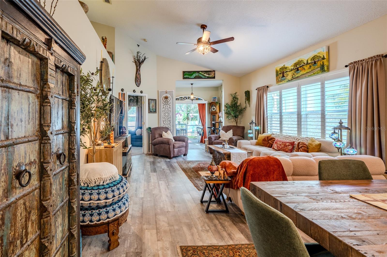 8027 Saint Andrews Way Property Photo 9