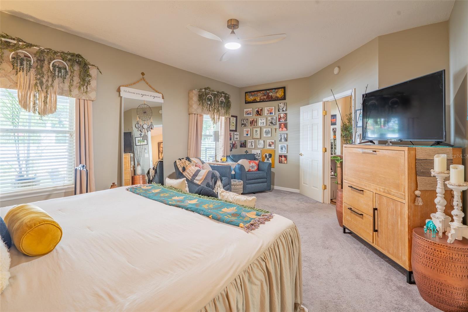 8027 Saint Andrews Way Property Photo 18