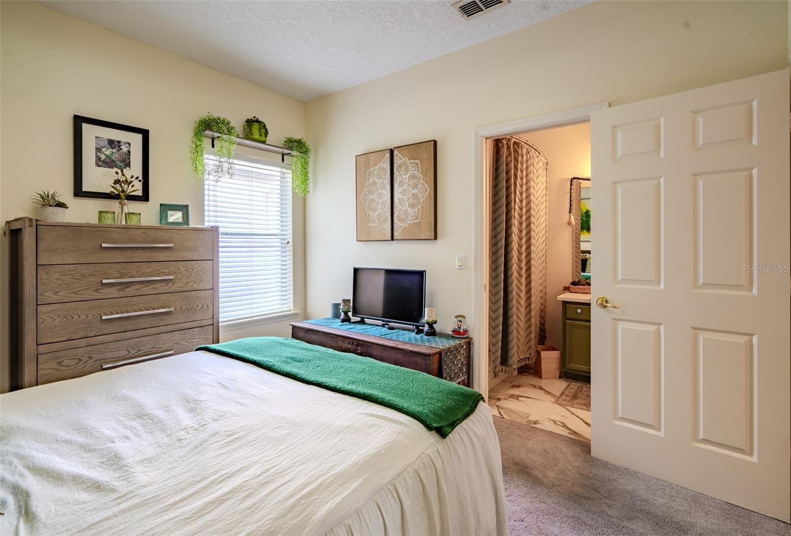 8027 Saint Andrews Way Property Photo 25