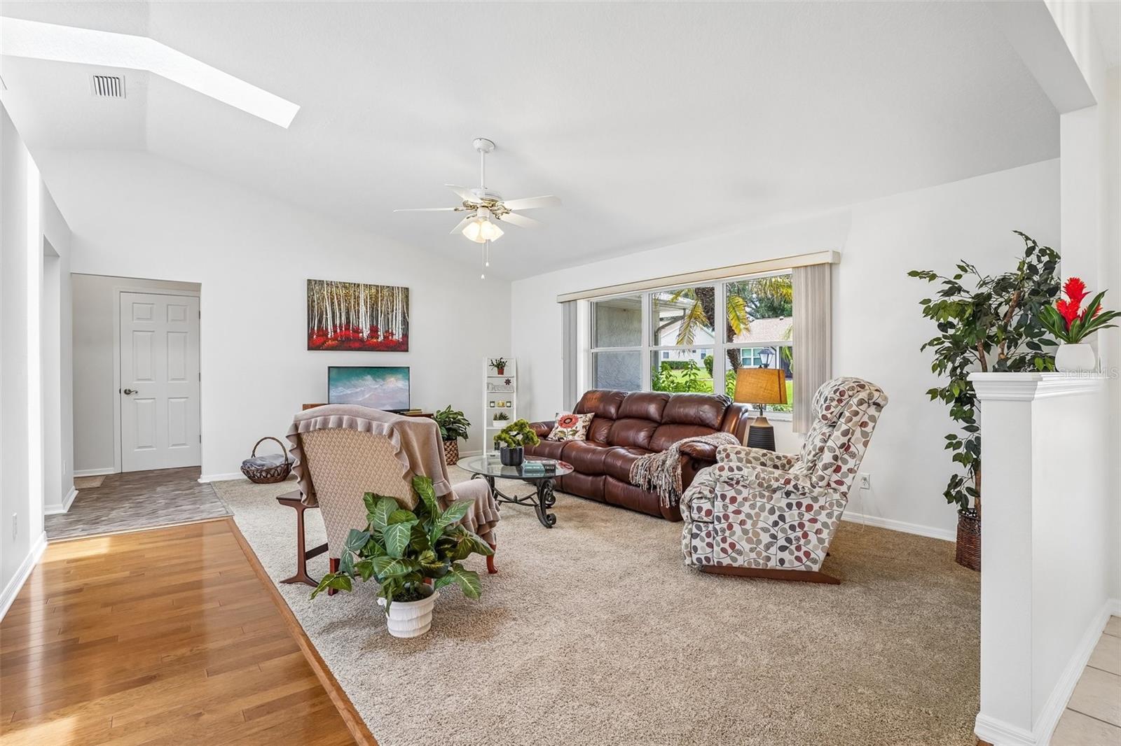 6407 Tildon Ct Property Photo 9