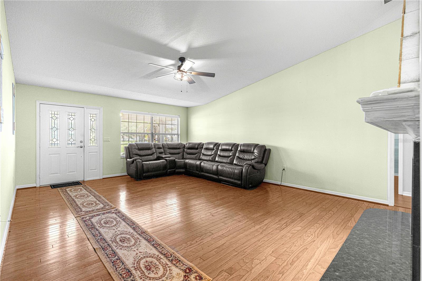 925 Beverly Harbors Dr Property Photo 6