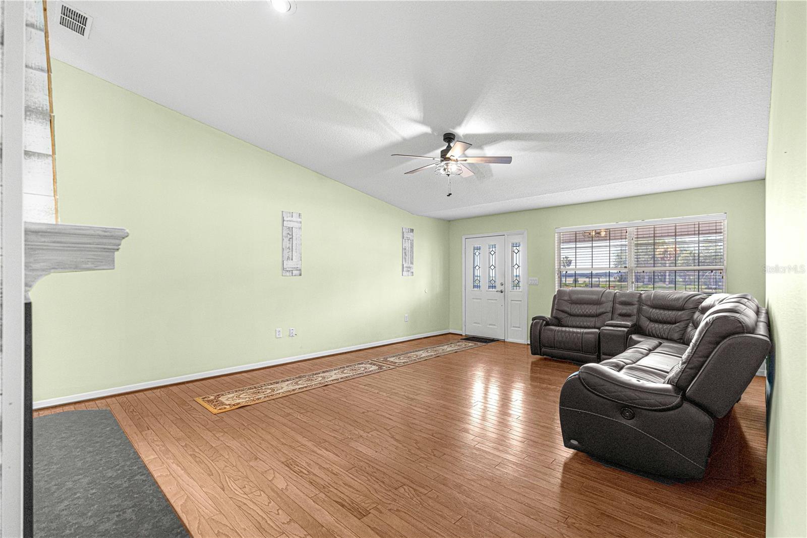 925 Beverly Harbors Dr Property Photo 7