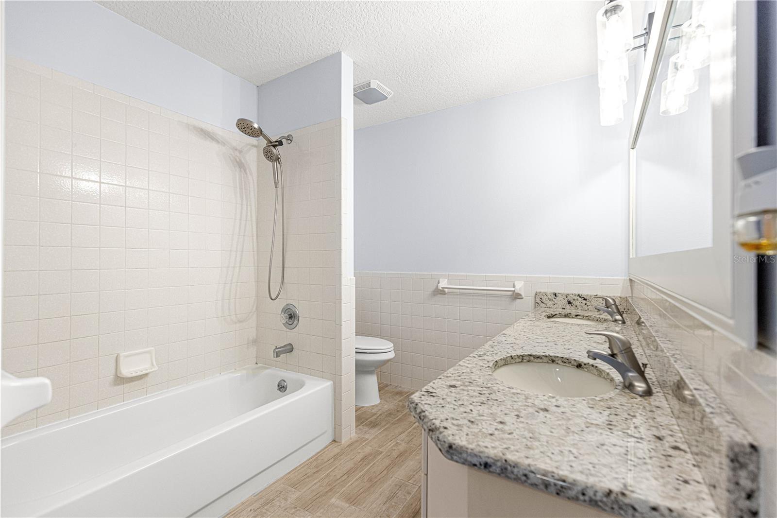 925 Beverly Harbors Dr Property Photo 17