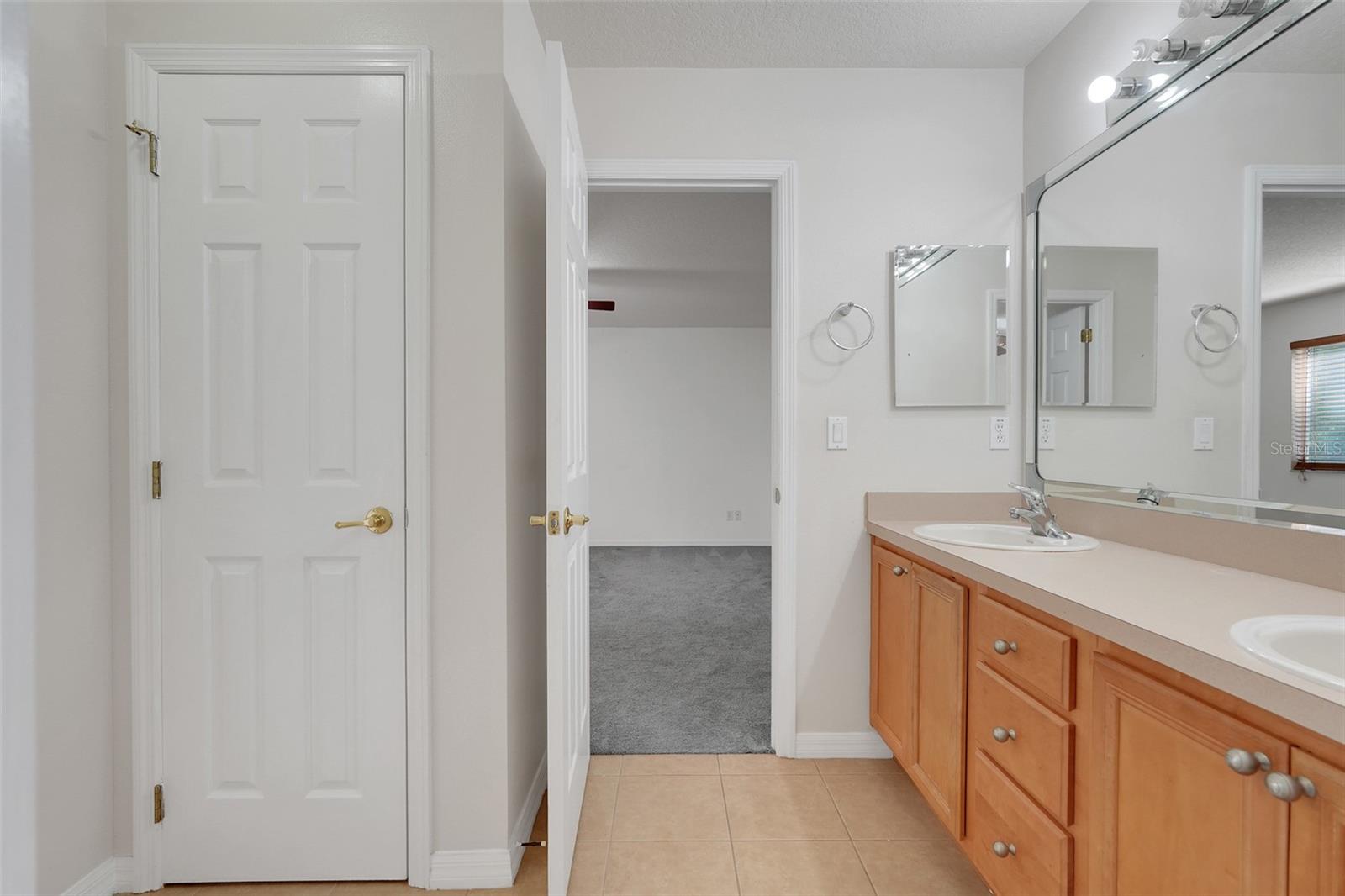 1832 Nature Cove Ln Property Photo 37