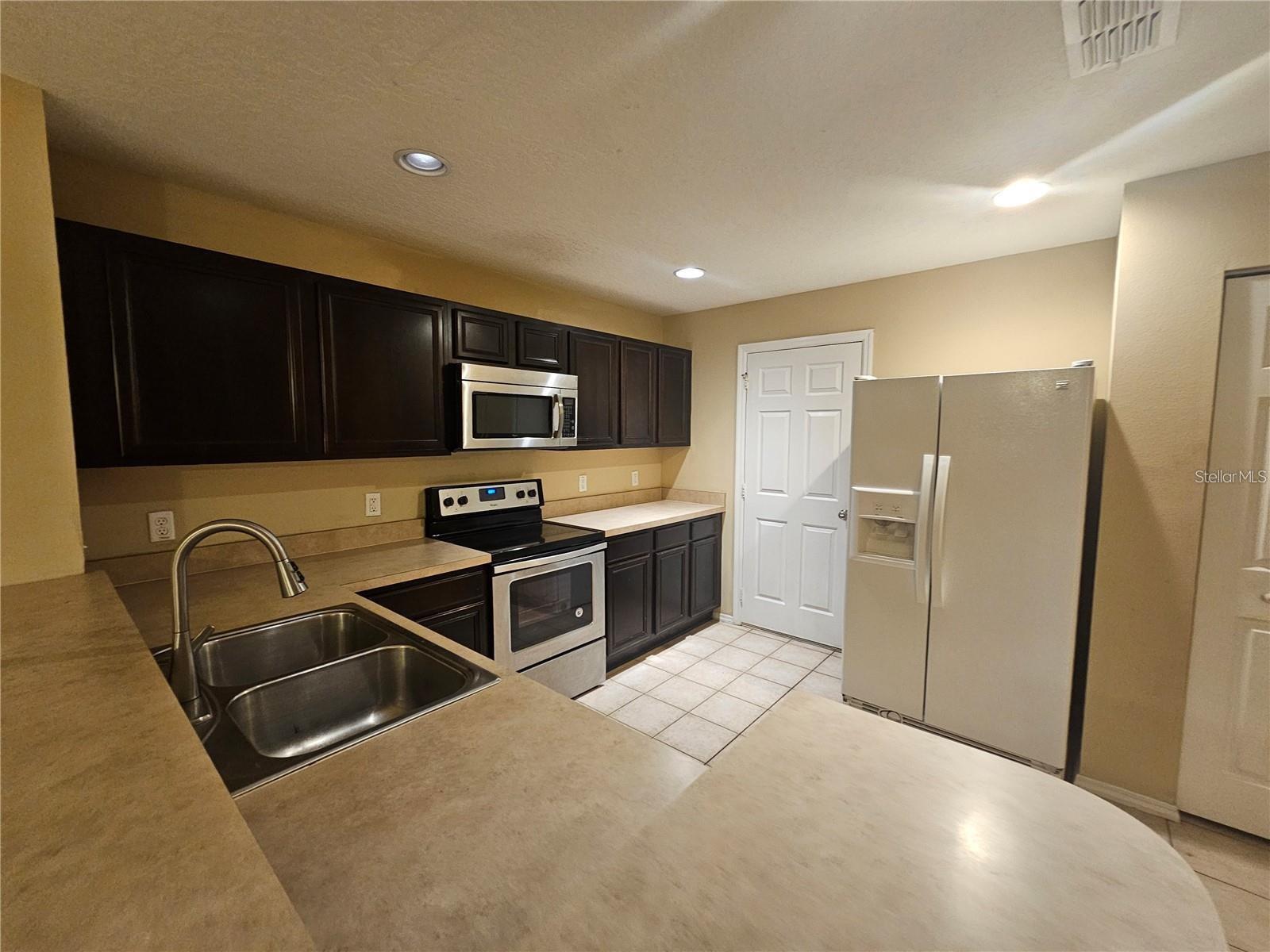 622 Old Pine Ct Property Photo 6