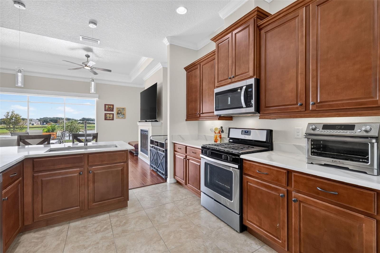 8716 Bridgeport Bay Cir Property Photo 12