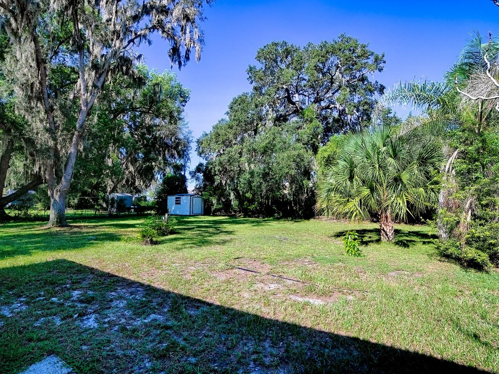 1361 Peters Dr Property Photo 32
