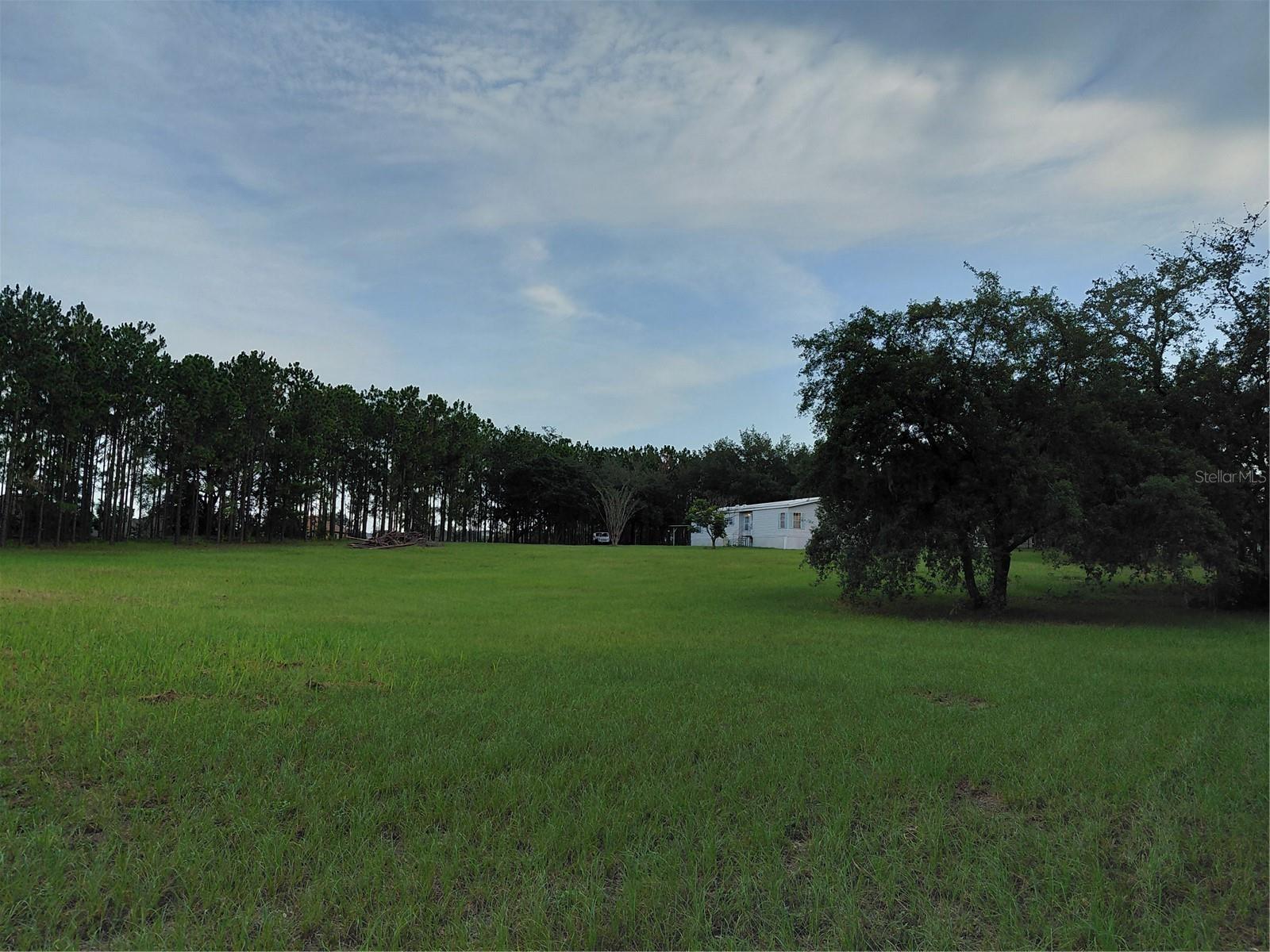 14240 Lost Lake Rd Property Photo 2