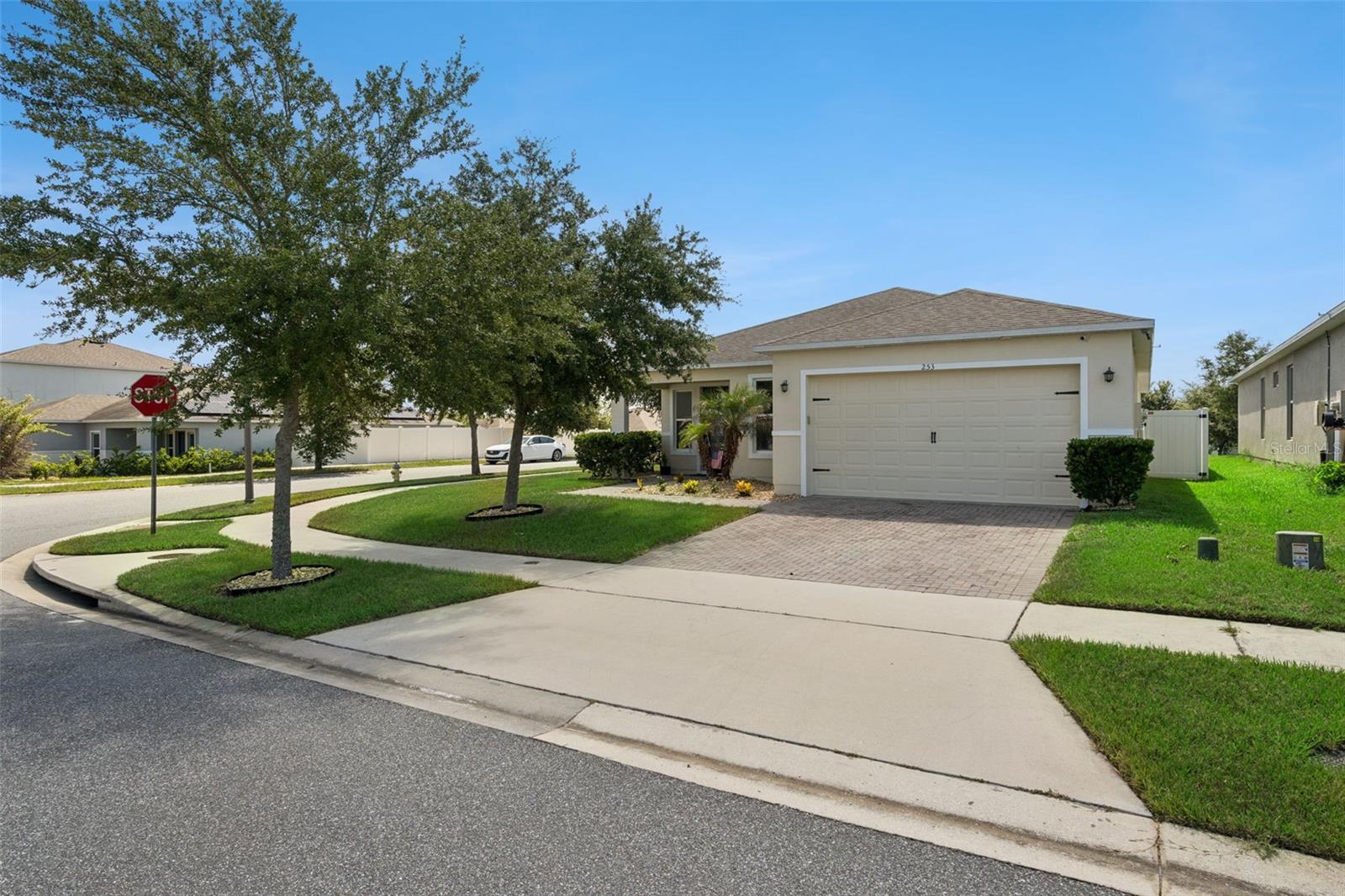 253 SPARROW HAWK DR