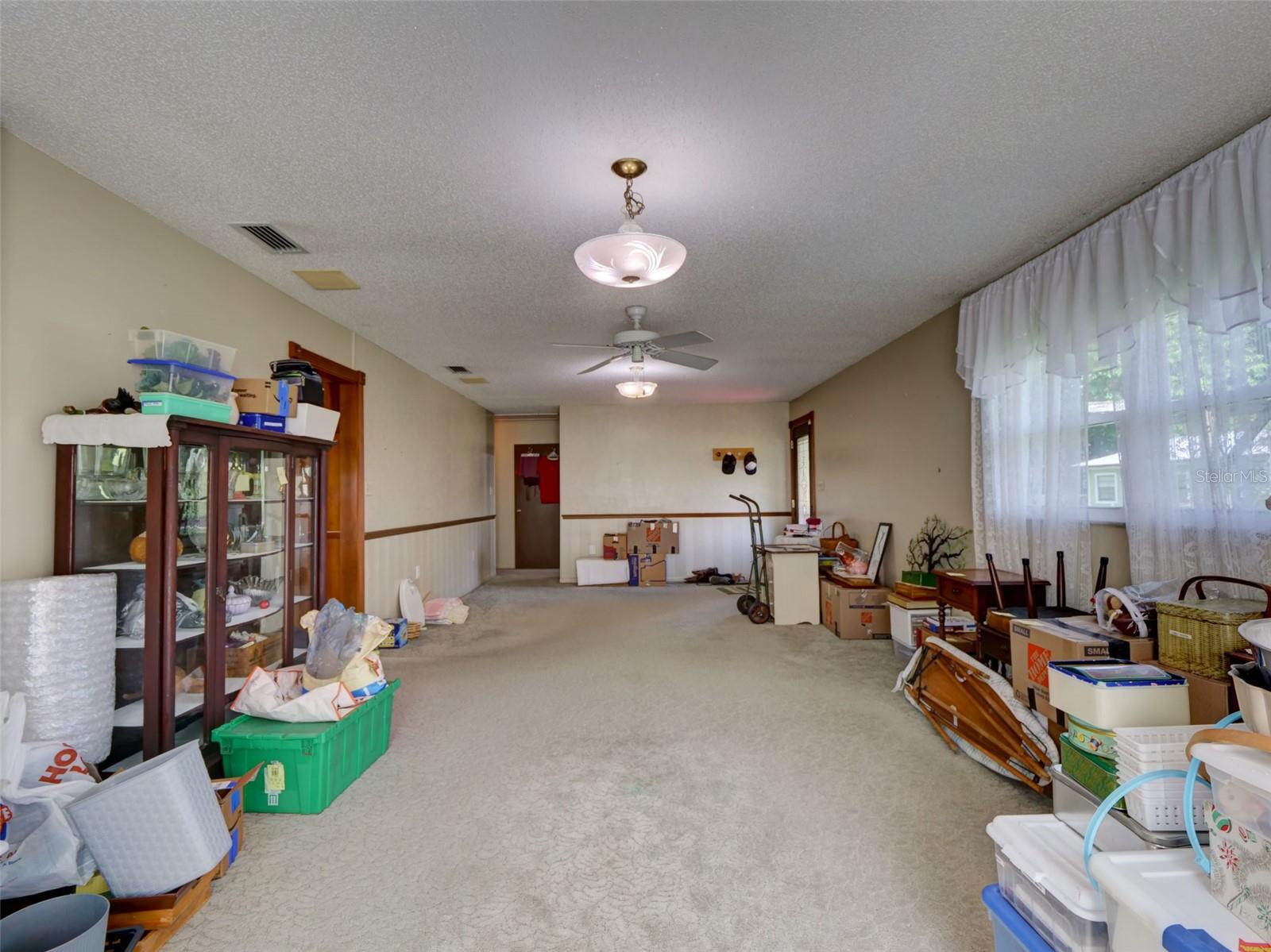 314 N York St Property Photo 11