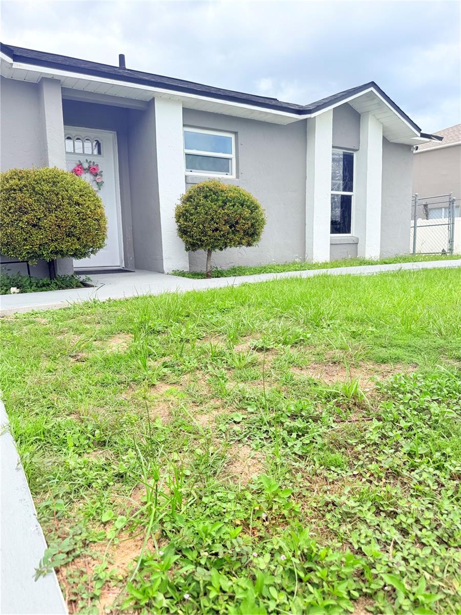 608 Jaguar Ct Property Photo 2