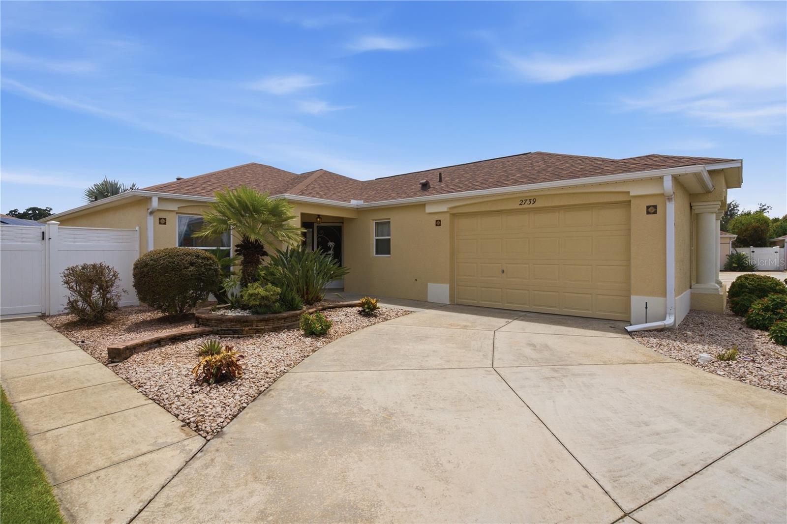2739 ALANDARI LN Property Photo 1
