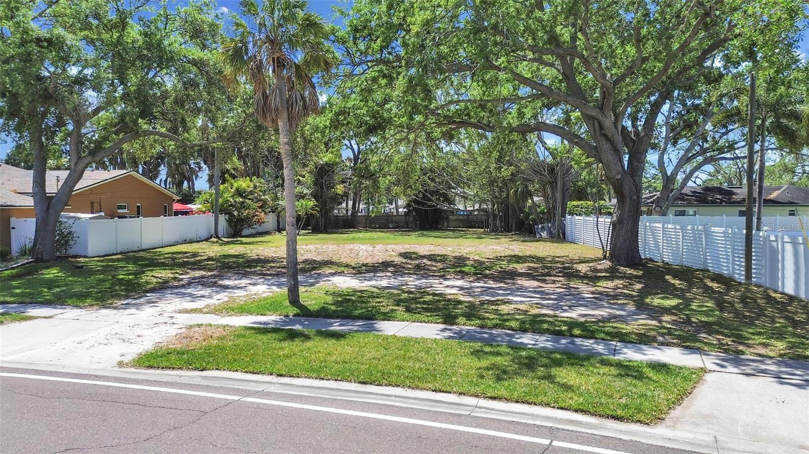 5438 Bayou Grande Blvd Ne Property Photo 2