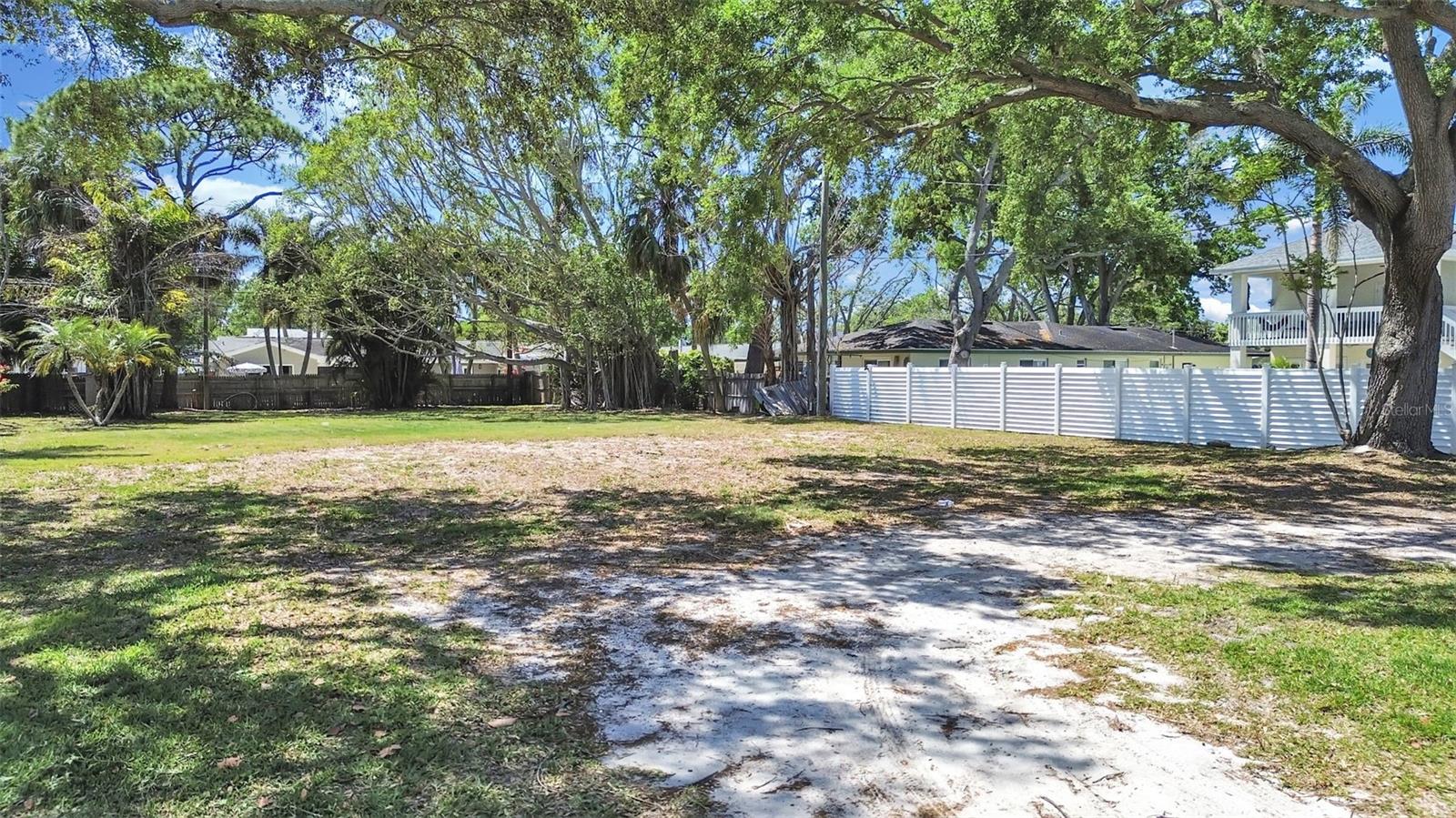5438 Bayou Grande Blvd Ne Property Photo 4