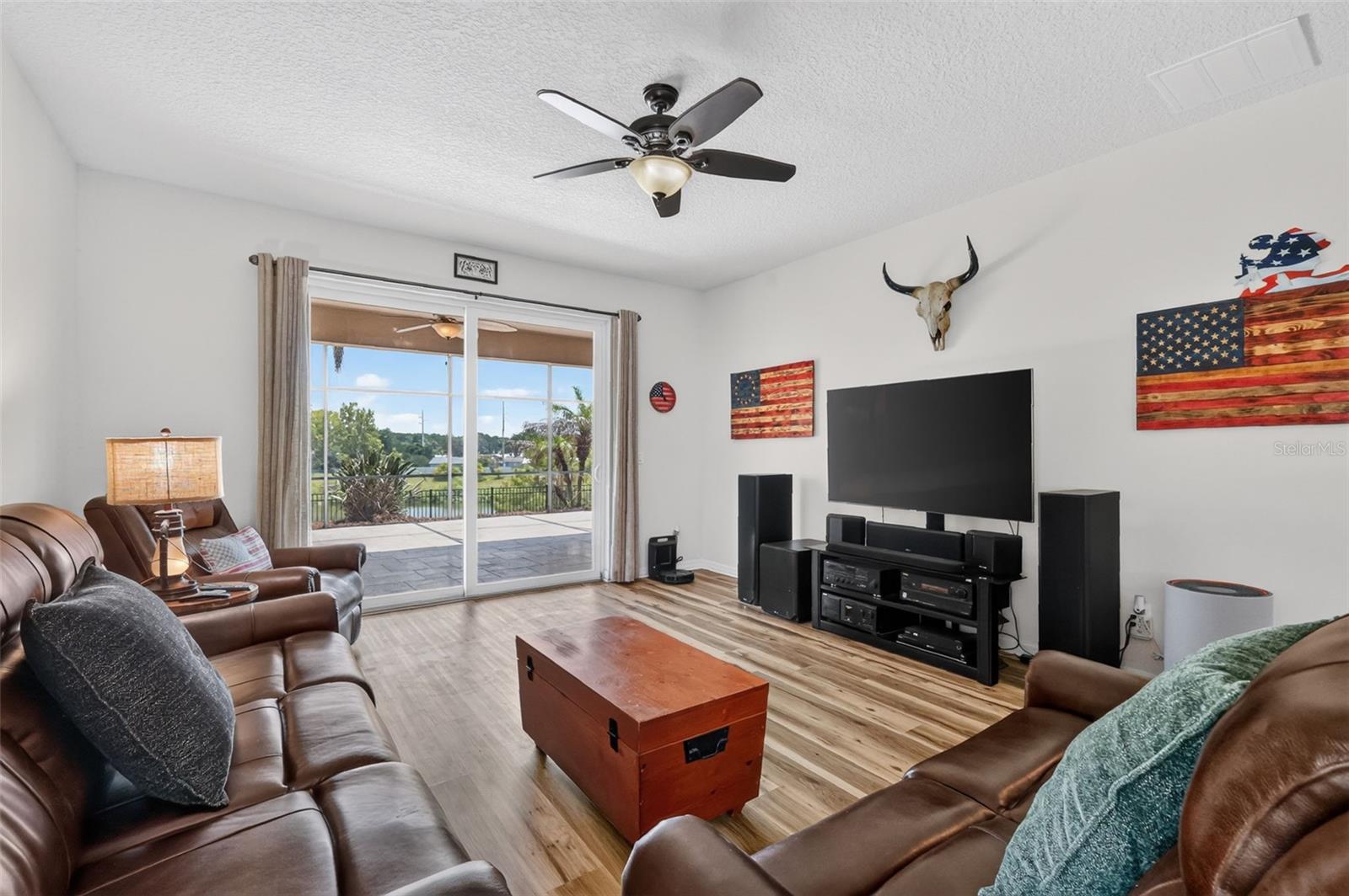 3115 Zander Dr Property Photo 14