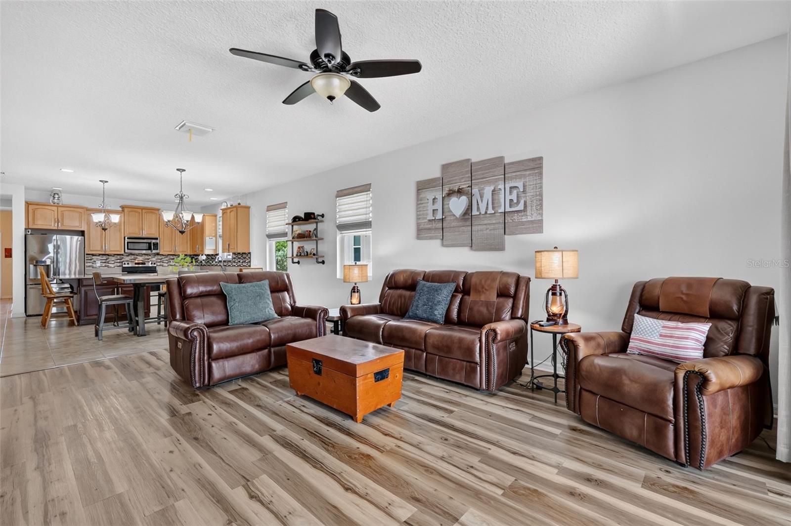 3115 Zander Dr Property Photo 16