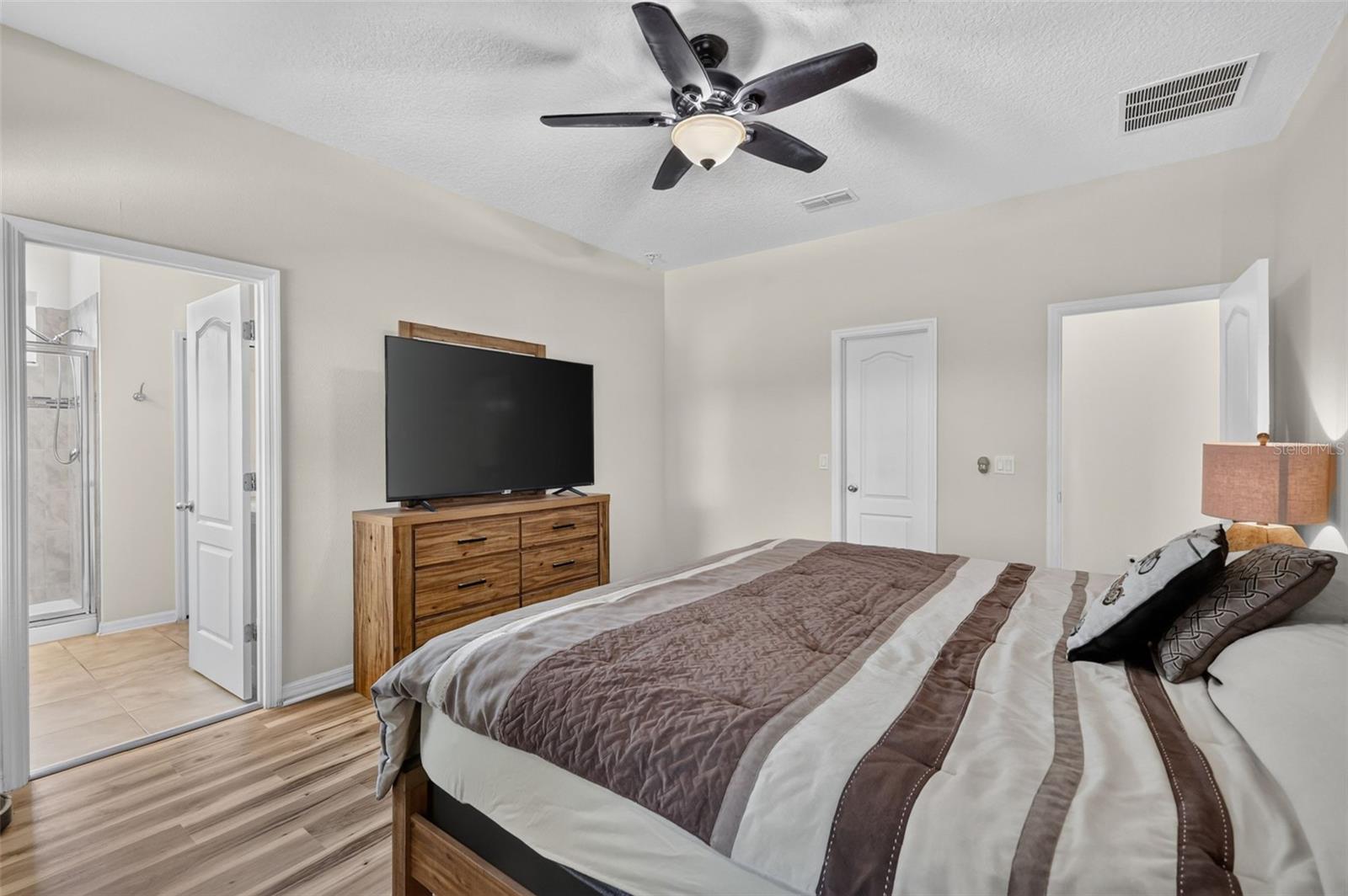 3115 Zander Dr Property Photo 19
