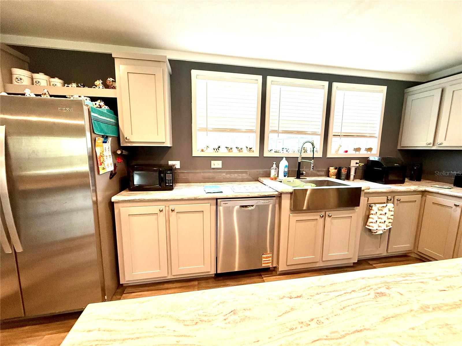 7589 Cr 763 Property Photo 5