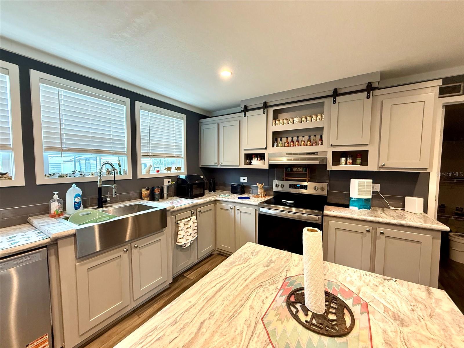 7589 Cr 763 Property Photo 8