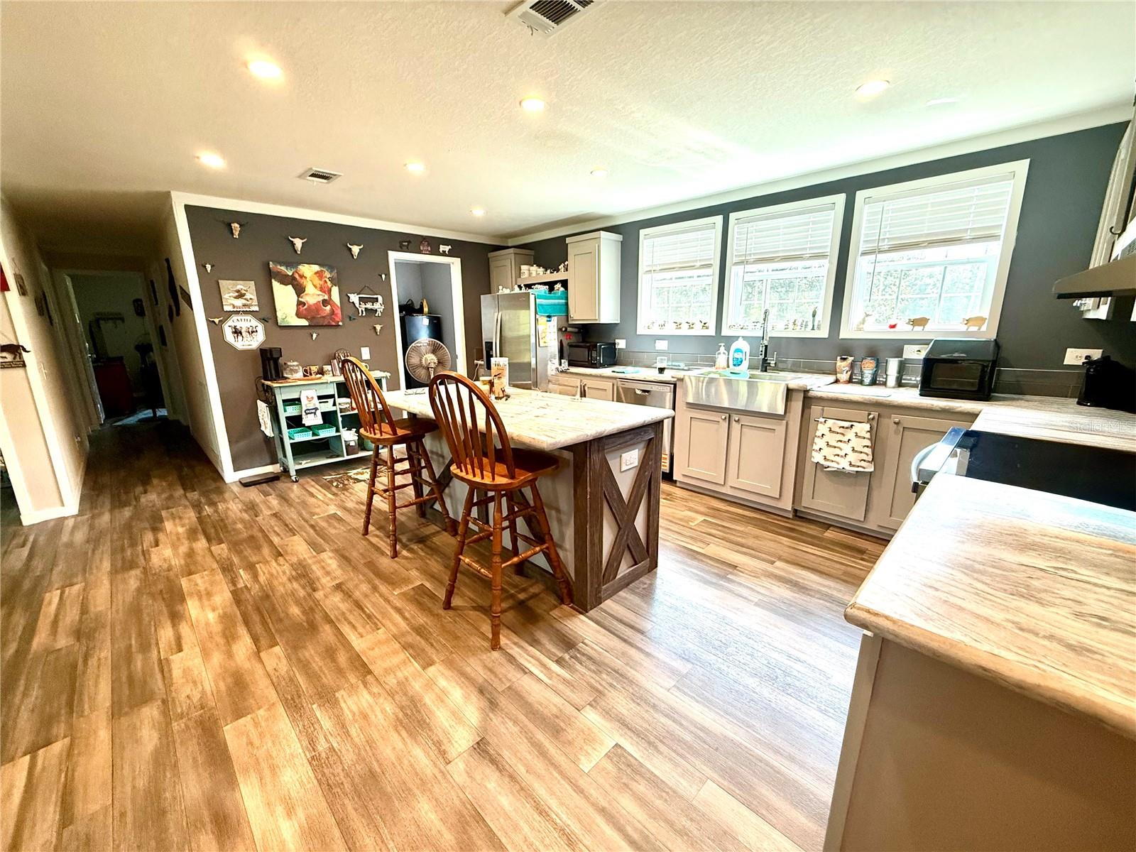 7589 Cr 763 Property Photo 10