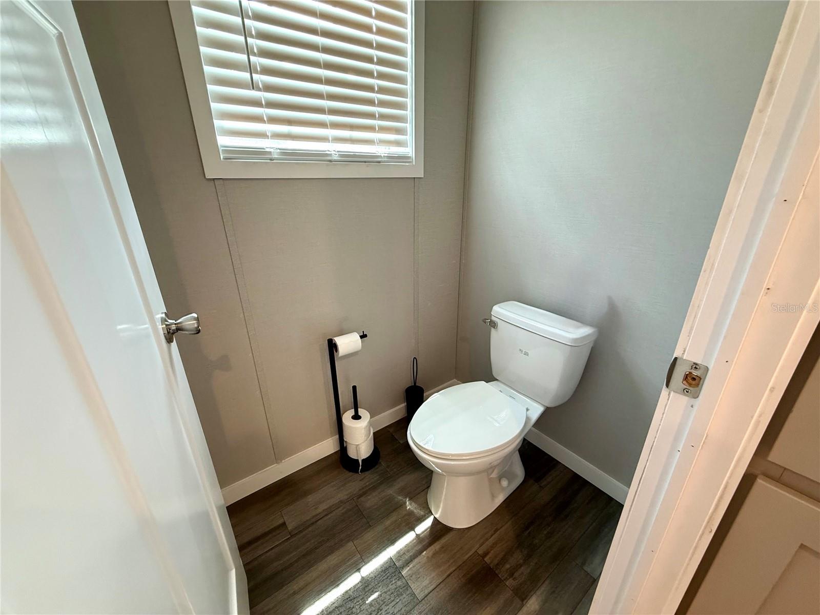 7589 Cr 763 Property Photo 24