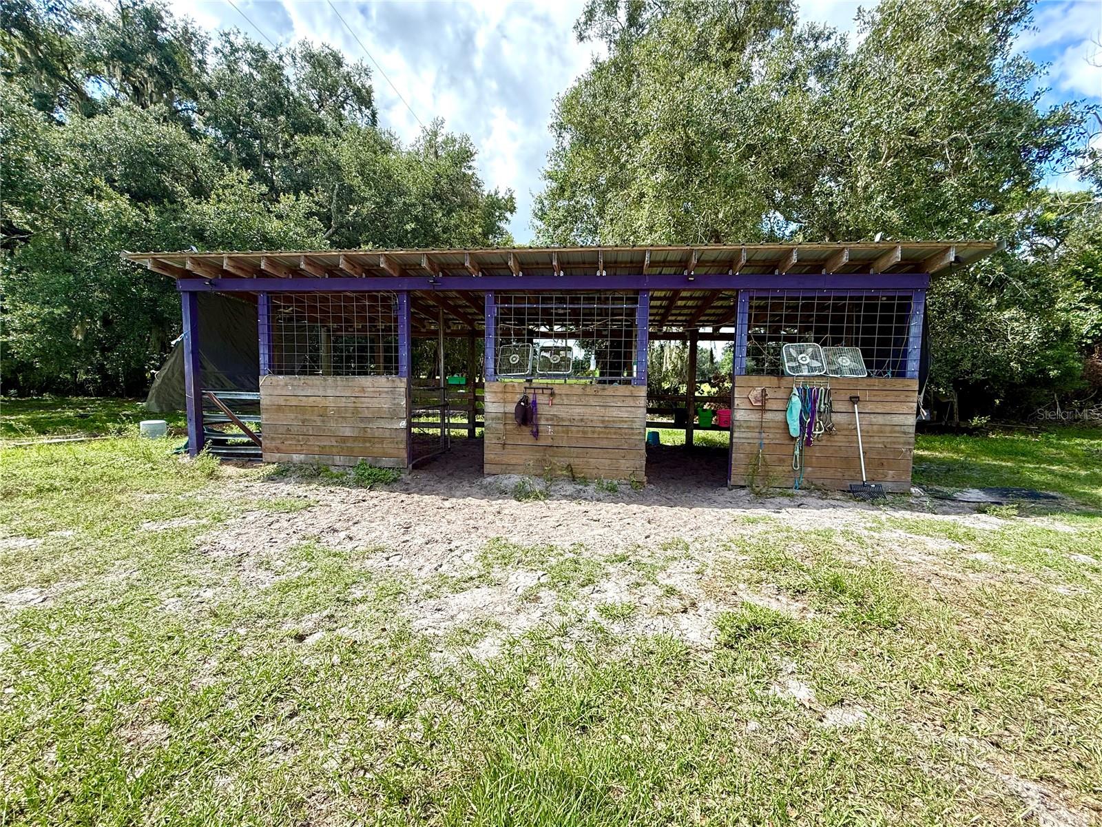 7589 Cr 763 Property Photo 45