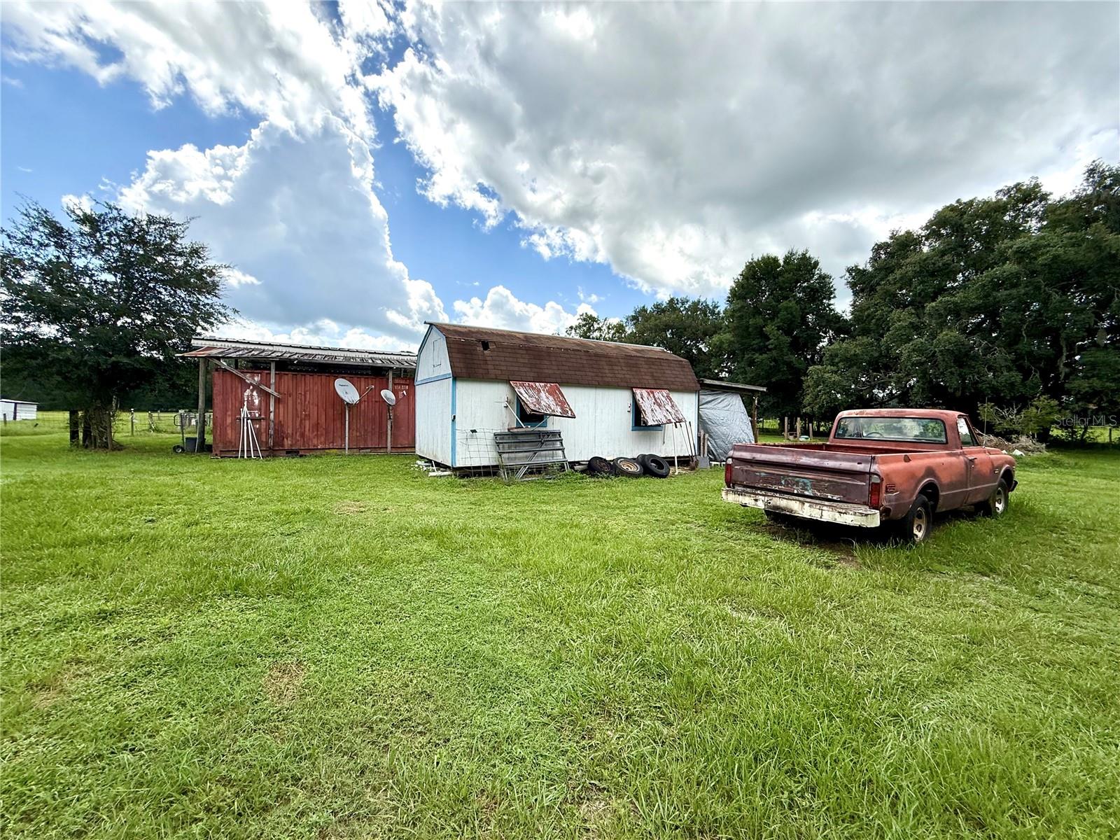 7589 Cr 763 Property Photo 56
