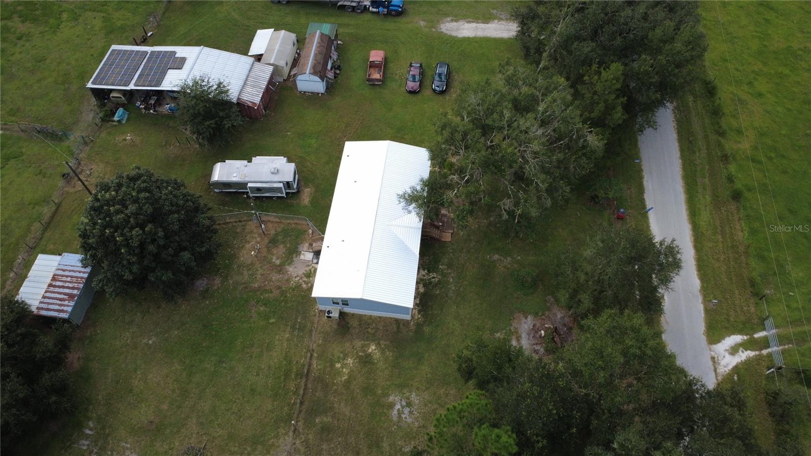 7589 Cr 763 Property Photo 75