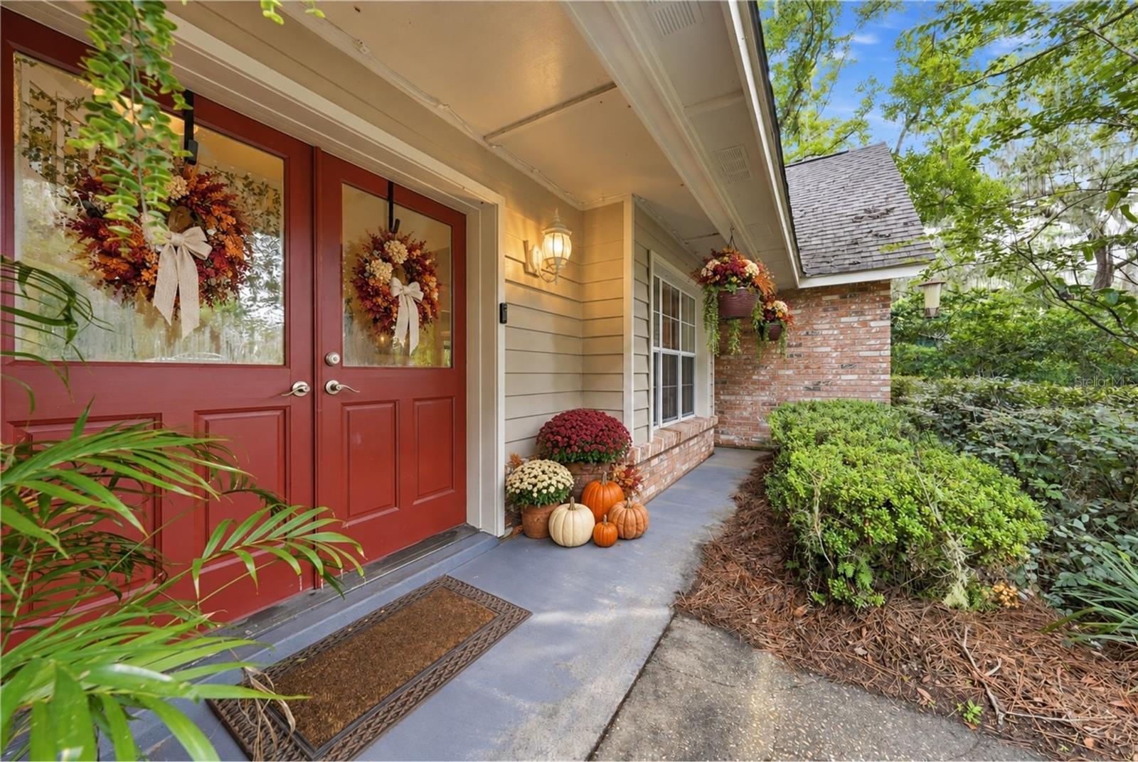 44131 Parkway Ln Property Photo 1