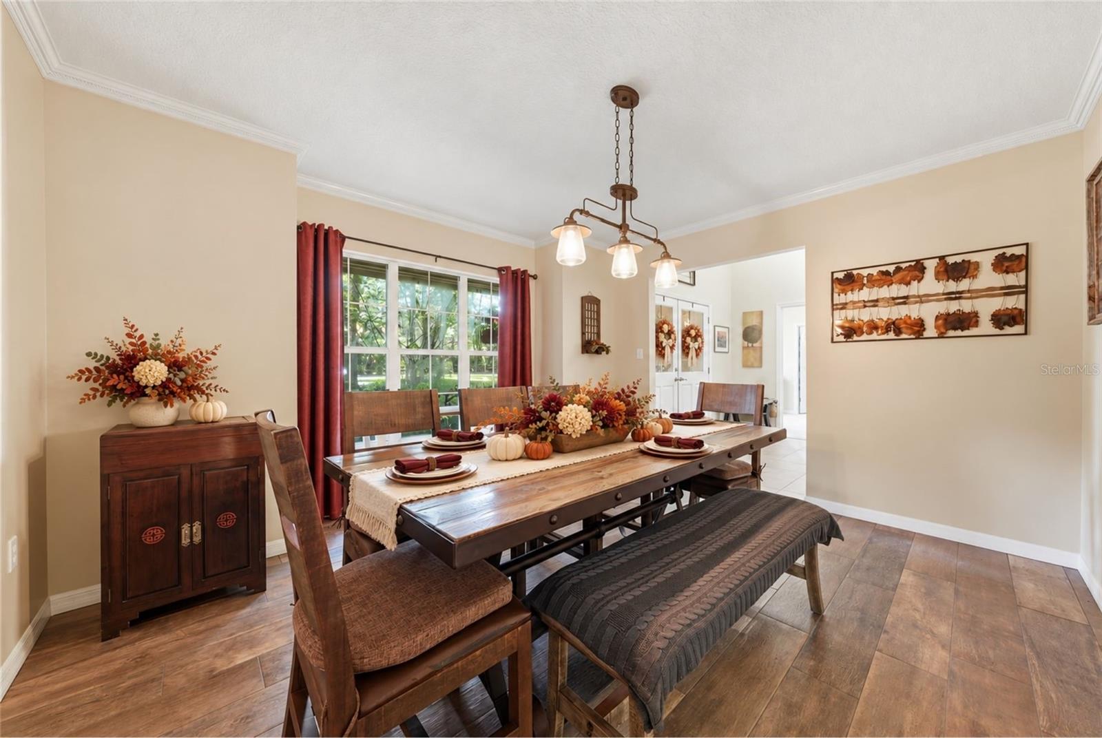 44131 Parkway Ln Property Photo 5