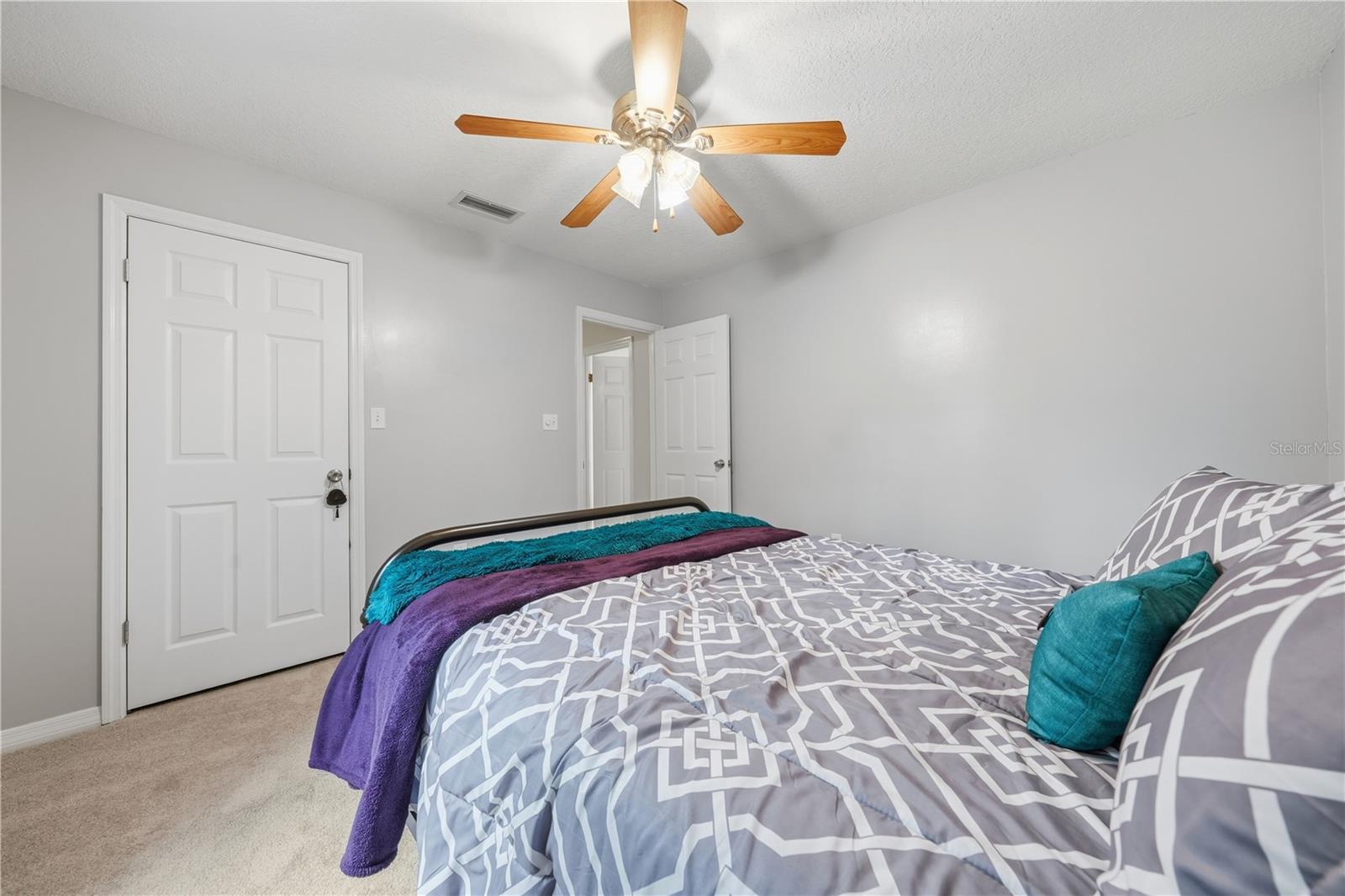 44131 Parkway Ln Property Photo 35