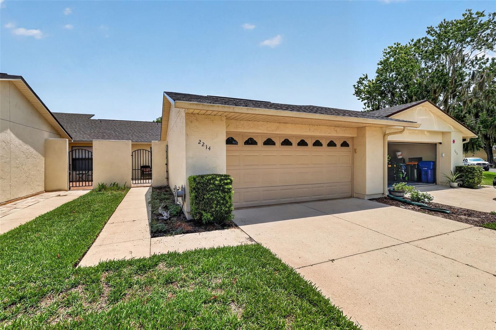 2214 Cypress Cove Dr #4 Property Photo 3